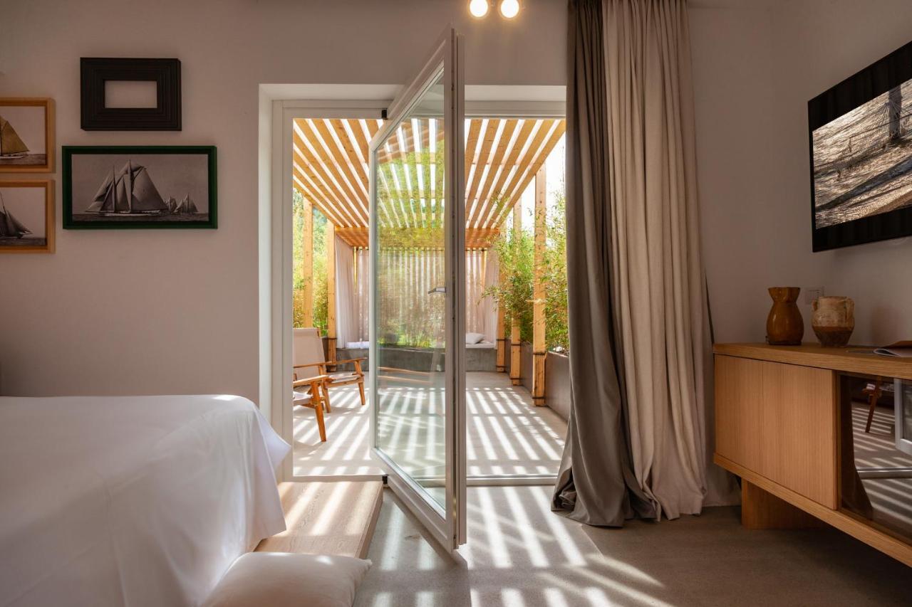 Praia Art Resort - Small Luxury Hotels Of The World (Adults Only) Le Castella  Εξωτερικό φωτογραφία