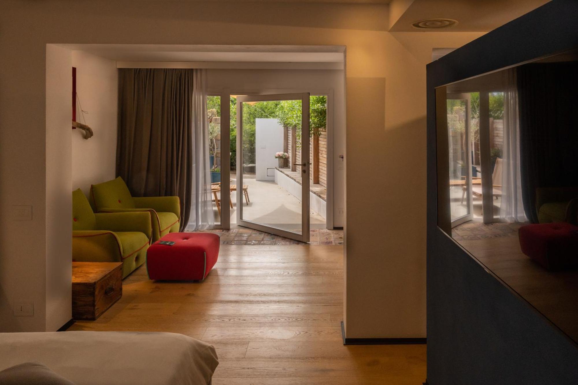Praia Art Resort - Small Luxury Hotels Of The World (Adults Only) Le Castella  Εξωτερικό φωτογραφία