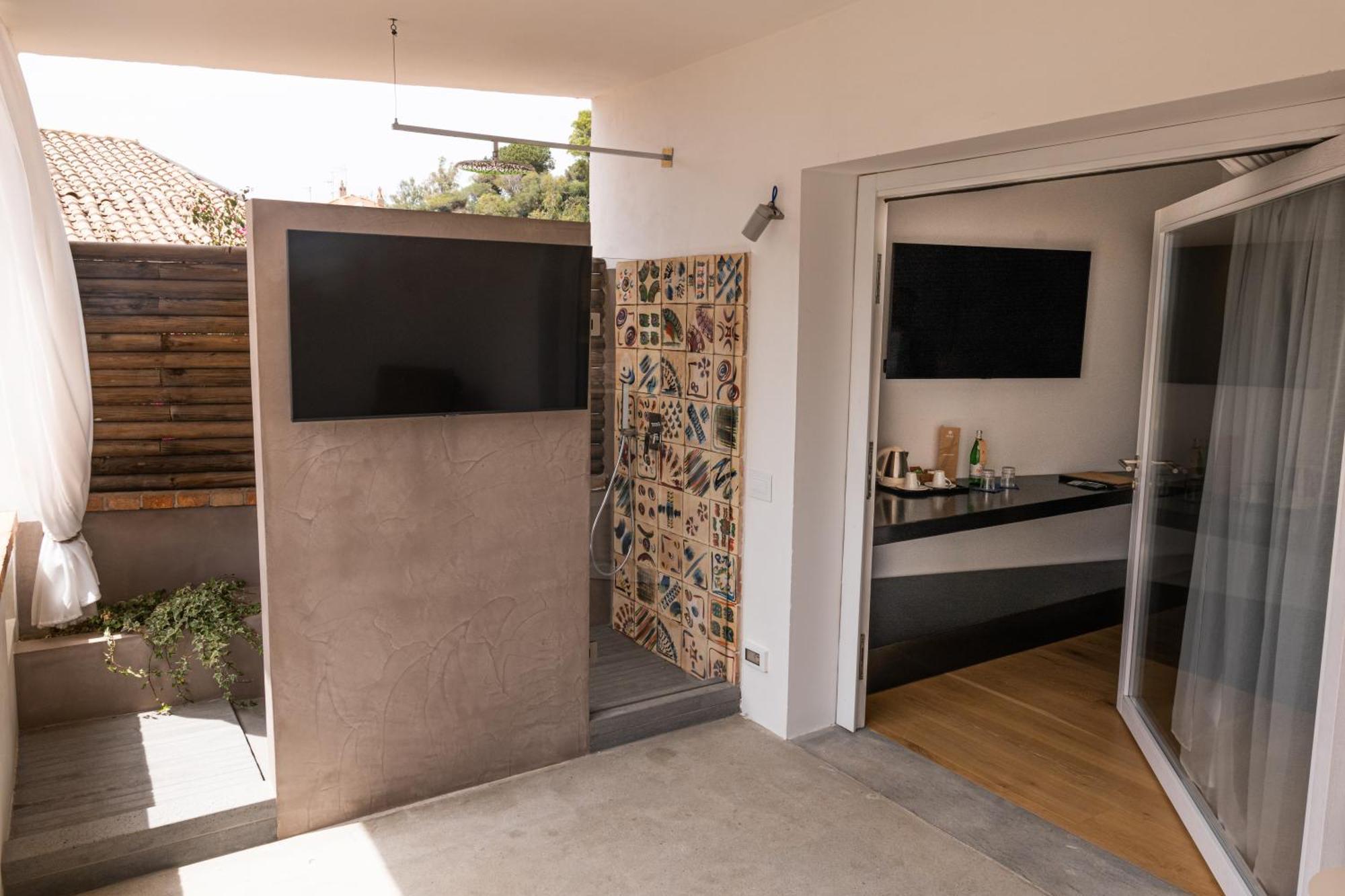Praia Art Resort - Small Luxury Hotels Of The World (Adults Only) Le Castella  Εξωτερικό φωτογραφία